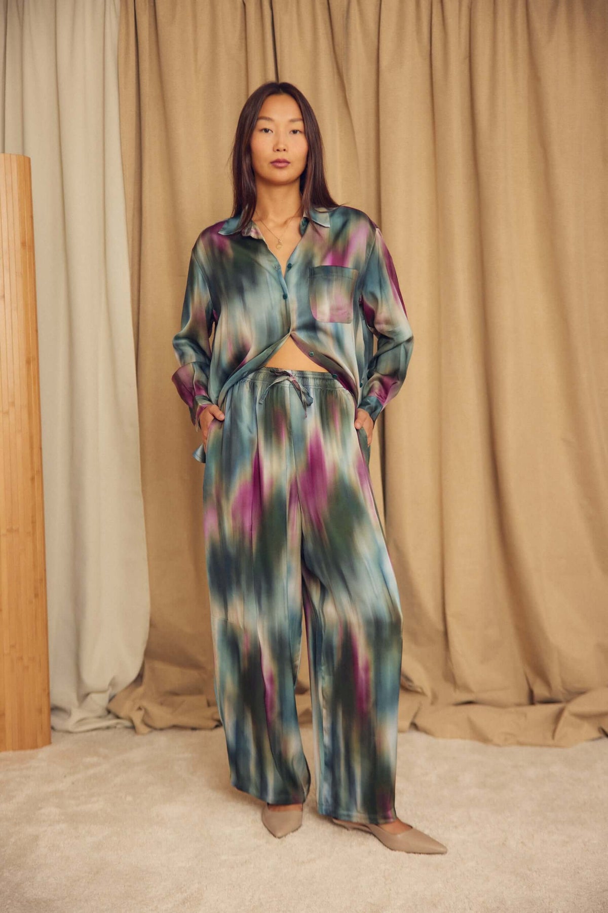 Printed ECOVERO Viscose Oversized Shirt in colorful print, styled for a feminine and relaxed look.