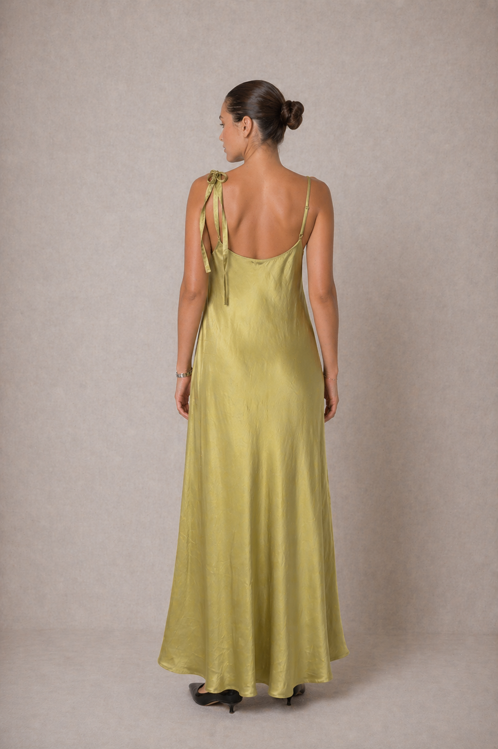 OLIVE ECOVERO MAXI DRESS - ARCHIVE SALE