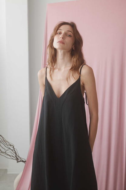 BLACK MIDI DRESS - ARCHIVE SALE