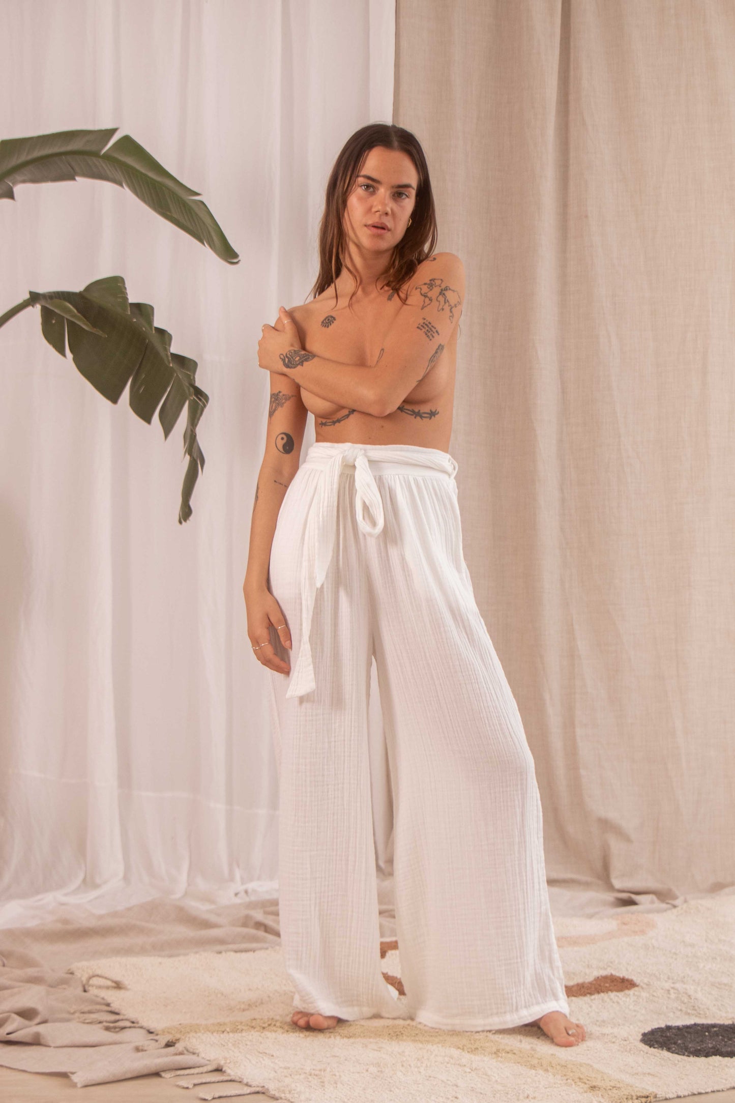 OFF-WHITE MUSLIN TROUSERS