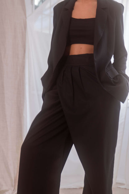 BLACK WIDE TROUSERS