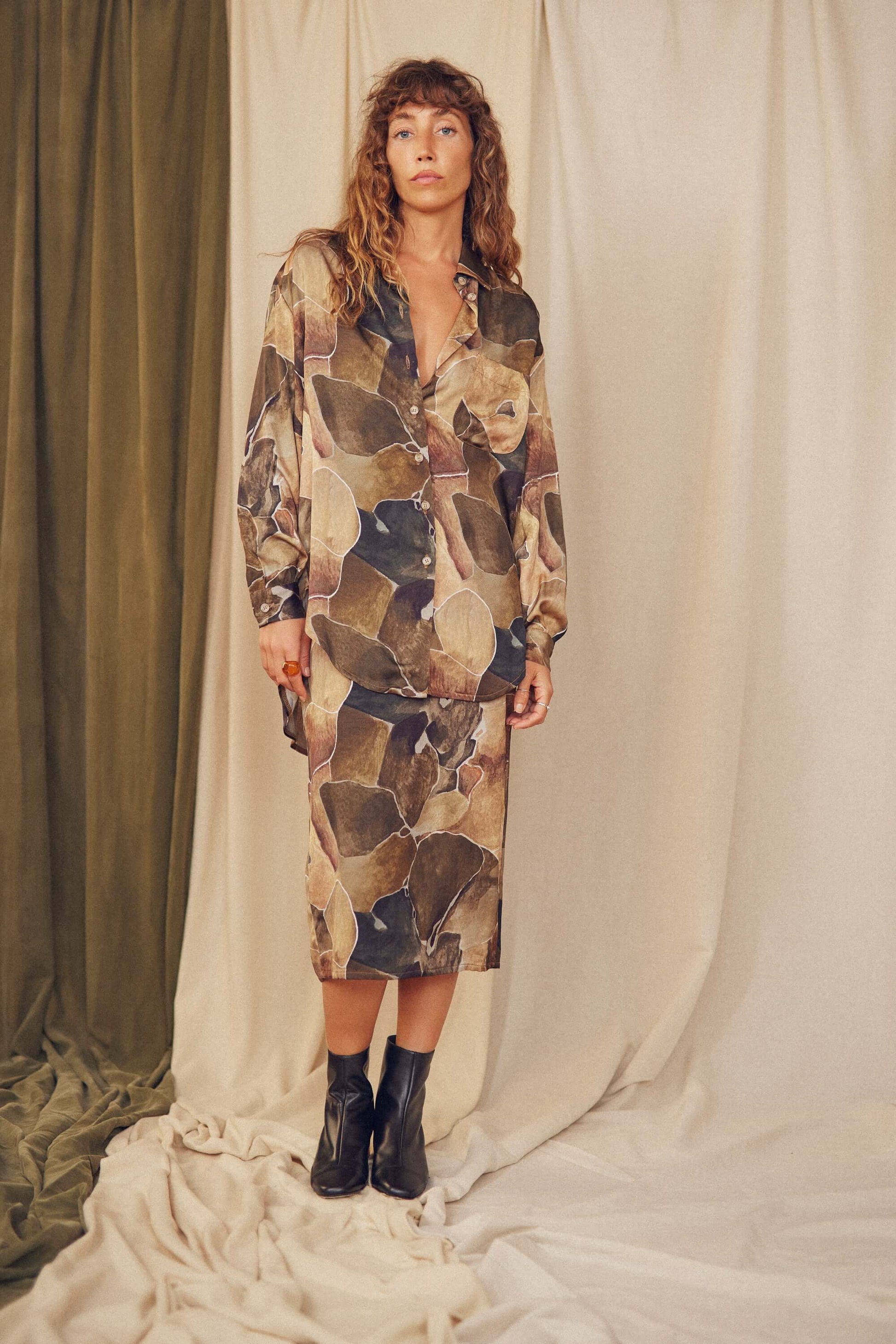 Ecovero Wide Printed Shirt | COSSAC