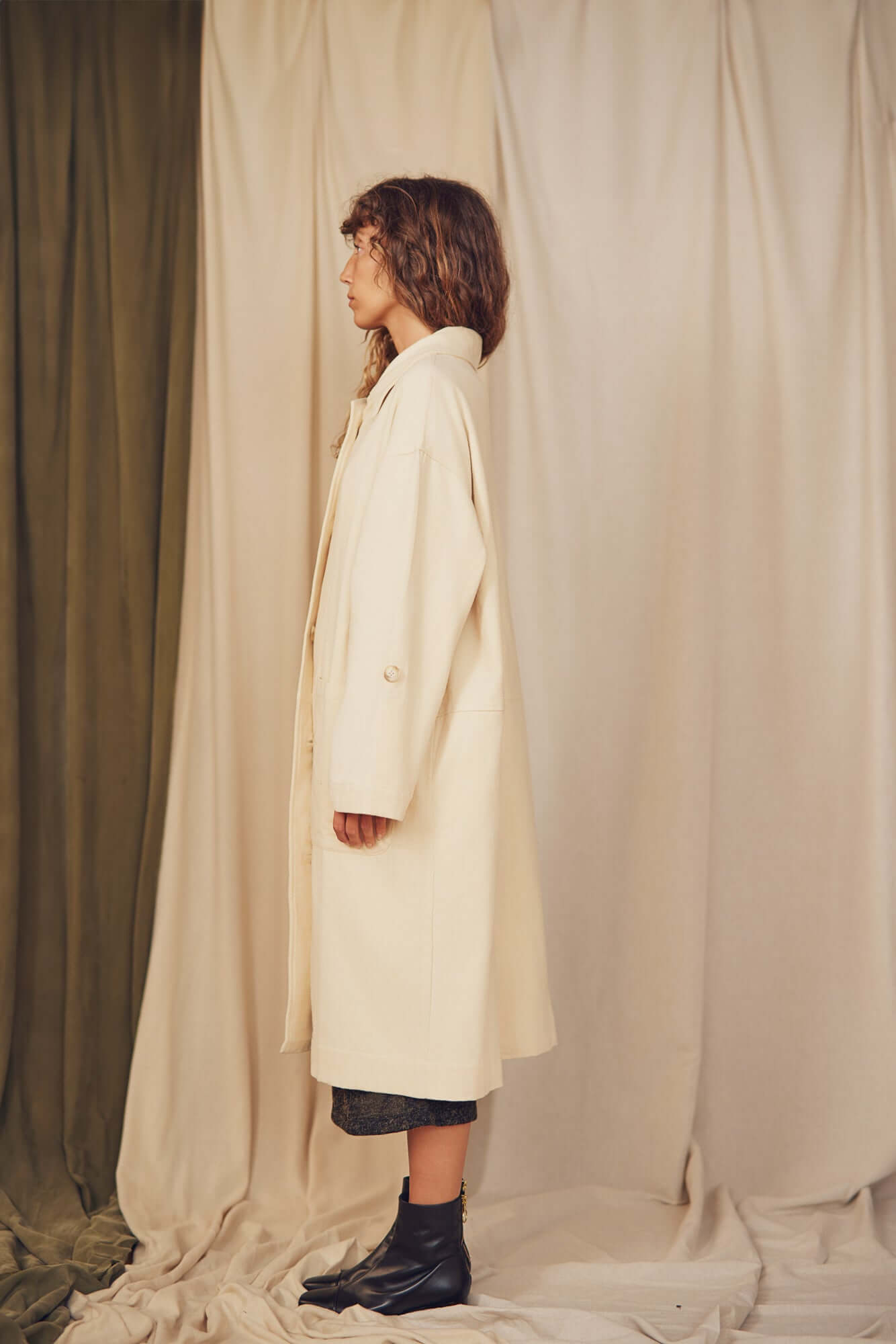 Oat Wide Organic Cotton Coat | COSSAC