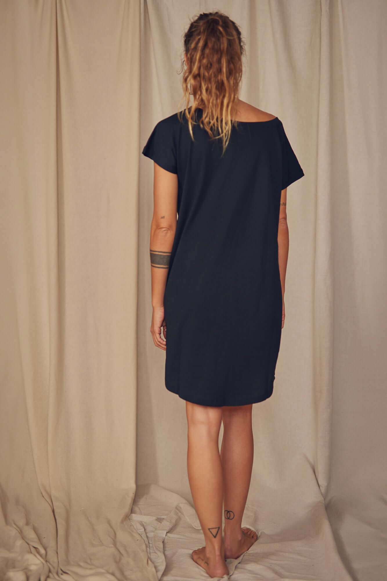 SHORT SLEEVE TEE DRESS | COSSAC