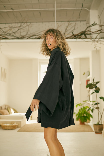 BLACK KIMONO JACKET - ARCHIVE SALE