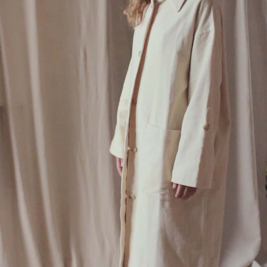 Oat Wide Organic Cotton Coat | COSSAC